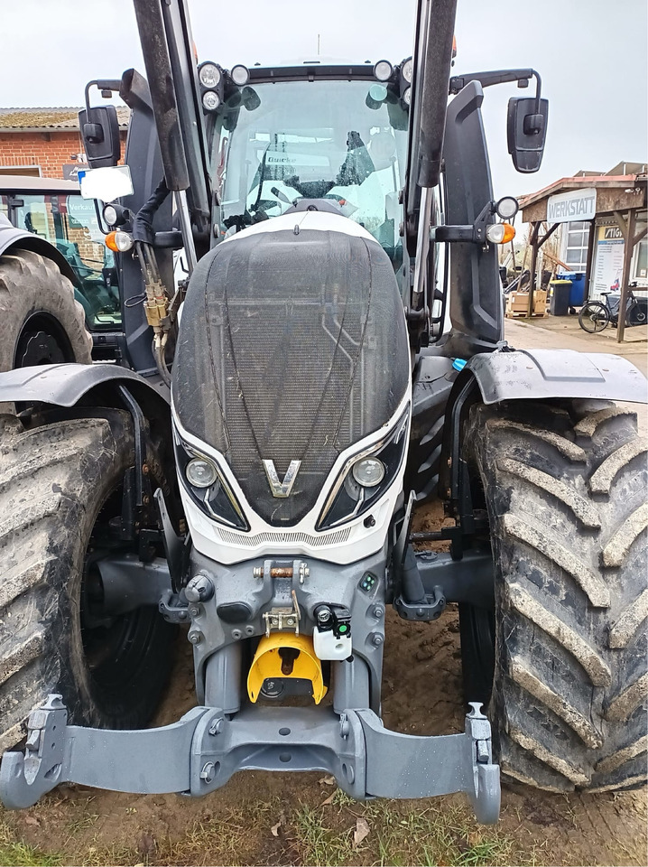 Traktor Valtra T 154 Direct: slika 6